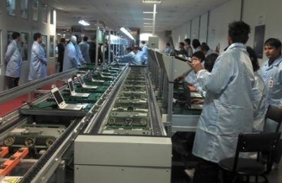 El arancel cero a la importación de computadoras durante el macrismo destruyó la industria